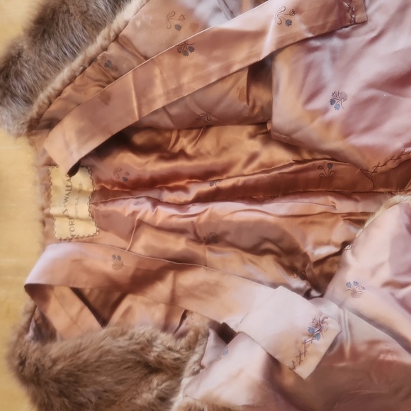 VINTAGE FORBES & WALLACE FUR STOLE - Picture 6 of 16